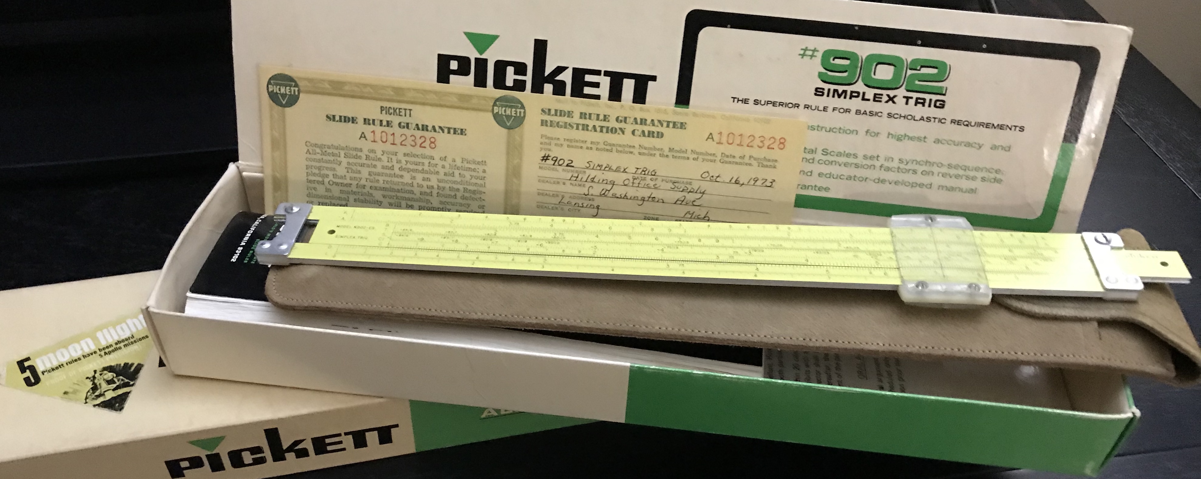 Packaging for the N902-ES (1973), from the Collecton.